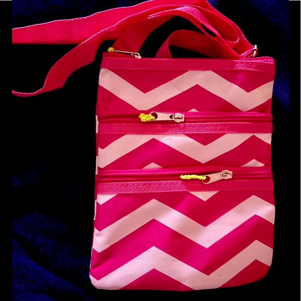 Pink/White Zig Zag Crossbody Bag
